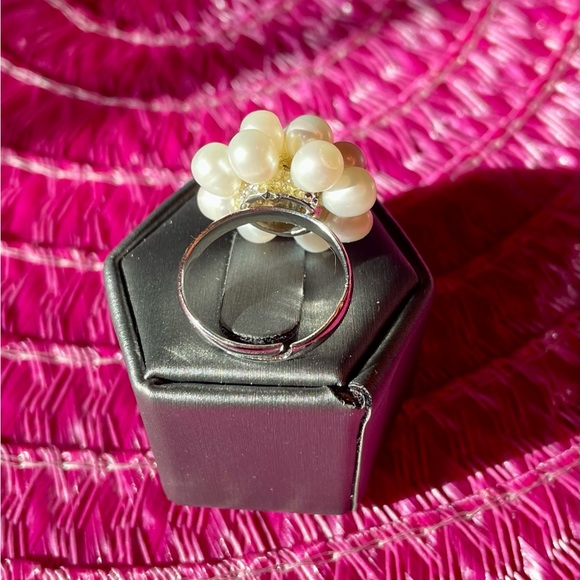 Freshwater Pearl Ring - Picture 2 of 3